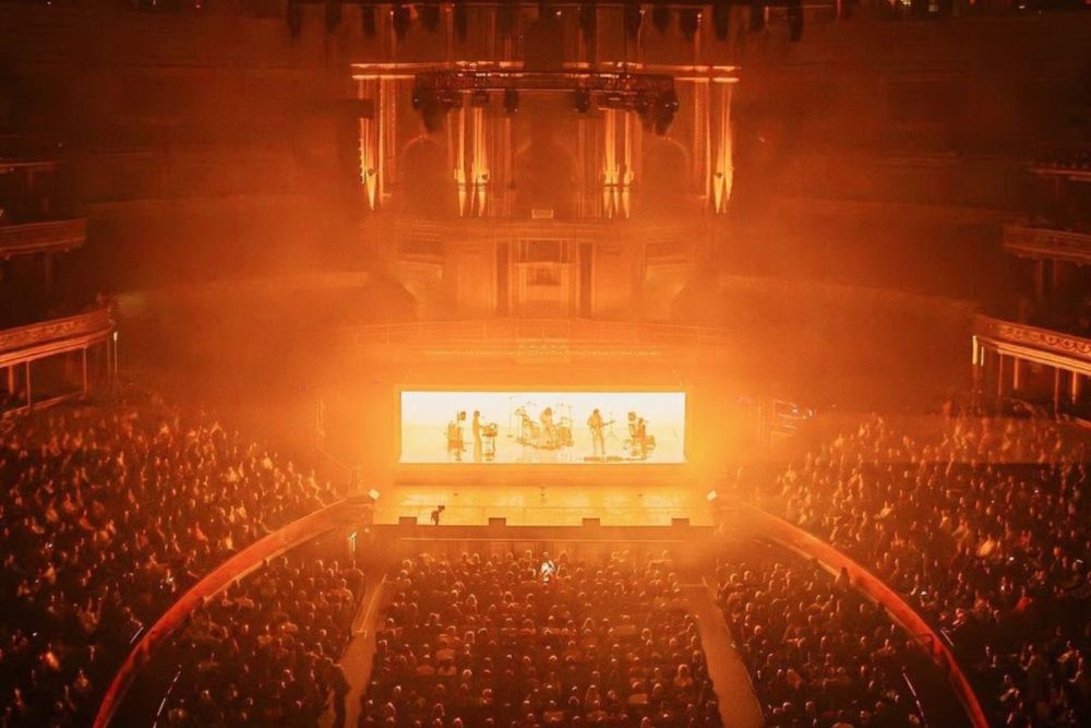 Air Royal Abert Hall